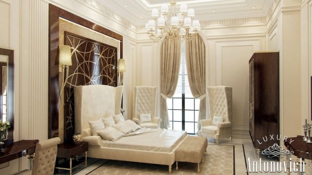 التصميم الداخلي لغرفة النوم الرئيسية في دبي